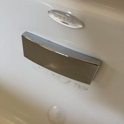 New Delta bathtub