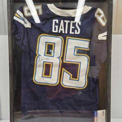 #1850 • Chargers Antonio Gates #85 Signed Jersey
