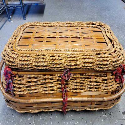 #5226 • Picnic Basket
