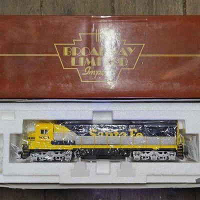 #10090 • Santa Fe GE C30-7 2 Window Model Locomotive
