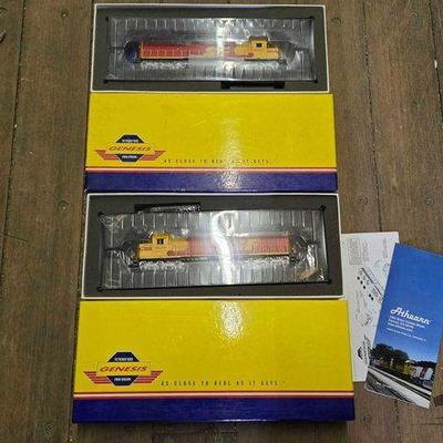 #10050 • (2) Athearn Genesis Model Train Locomotives
