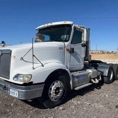 #85 • 2006 International 9400i
