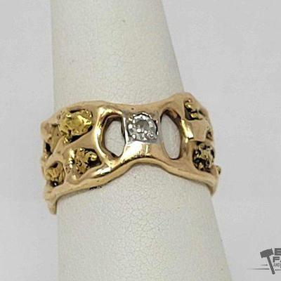 #716 • 14k Yellow Gold Nugget Diamond Center Ring, 7g
