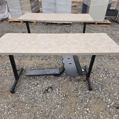 #90002 • (2) Rolling Desks
