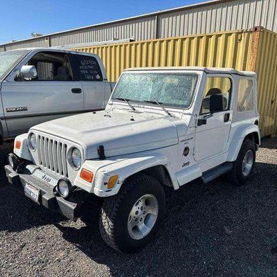 #205 • 2000 Jeep Wrangler
