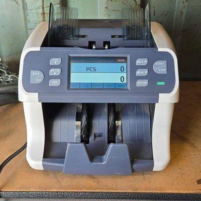 #3020 • Money Counter Machine
