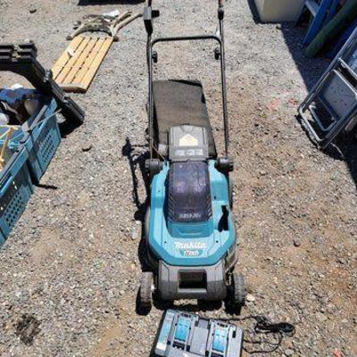 #80012 • 17" Makita Lawn Mower With Charger
