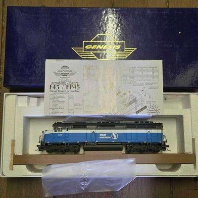 #10060 • Athearn Genesis Great Northern F45 Model Locomotive
