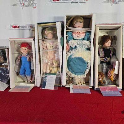 #2286 • (6) Porcelain Dolls
