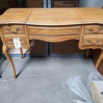 #15508 • Wooden Vanity
