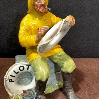 1970 * Royal Doulton * ‘The Boatman’ * Pilot Insurance 50th Anniversary * 1970
* Pristine Condition *