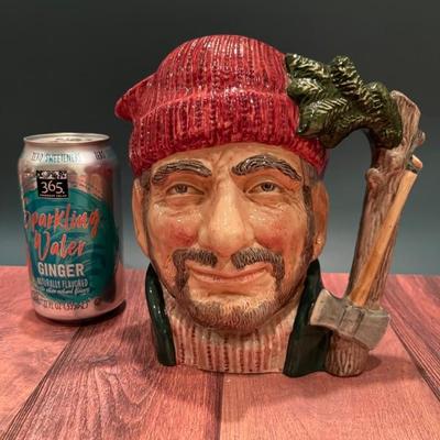 Loads of Toby jugs, character jugs in all sizes from Royal Doulton, Sterling and Artone—Winston Churchill, Falstaff, Neptune, pirates,...