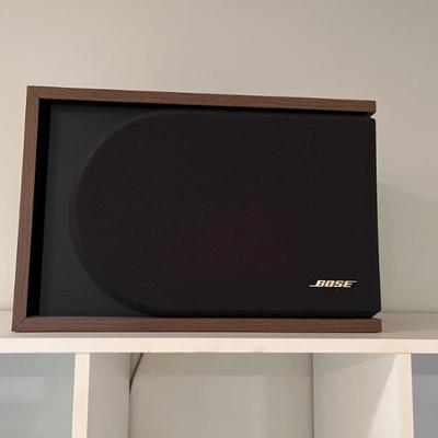 Electronics, including a pair of Bose speakers, Sony floor speakers, receiver, record player