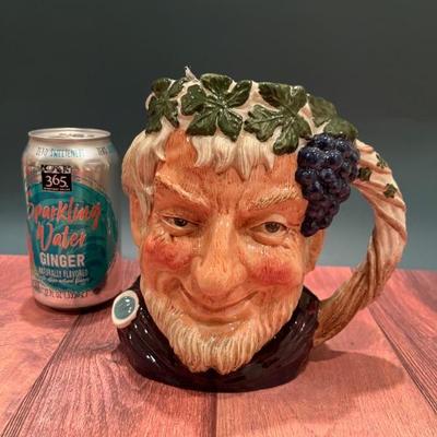 Loads of Toby jugs, character jugs in all sizes from Royal Doulton, Sterling and Artone—Winston Churchill, Falstaff, Neptune, pirates,...