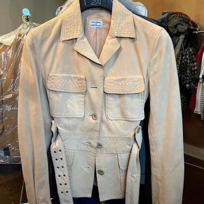 Designer clothing—sizes 2-6, some 8s; designer shoes, incl. Ferraegamo and Prada, sizes 9M-10M, vintage furs, fun tees, fancy golf shirts...