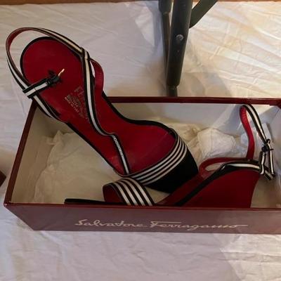 Designer clothing—sizes 2-6, some 8s; designer shoes, incl. Ferraegamo and Prada, sizes 9M-10M, vintage furs, fun tees, fancy golf shirts...
