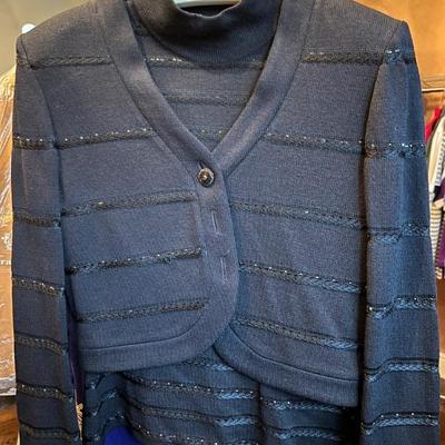 Designer clothing—sizes 2-6, some 8s; designer shoes, incl. Ferraegamo and Prada, sizes 9M-10M, vintage furs, fun tees, fancy golf shirts...