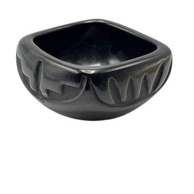 Lot 018-114   
Santa Clara Blackware Square Pottery Bowl Signed