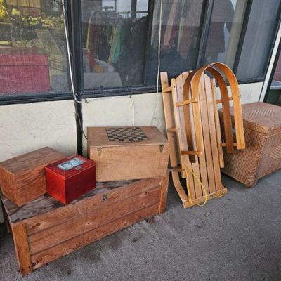Estate sale photo