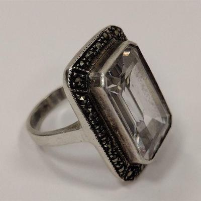 STERLING MARCASITE RING SIZE 7 1/2