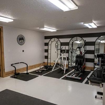 Sale Photo Thumbnail #115: GYM EVERYTHING $4500
PICTURES 119-125