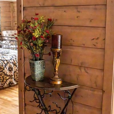 Plant $20 Candle $10 Table $50