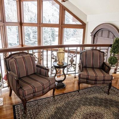 $160 SET OF 2 SMALL TABLE $50