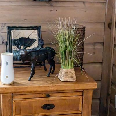 elk $10 Plant $5 Picture $60
LAMP $7 MIRROR $12