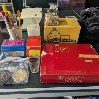 Dark room equipment