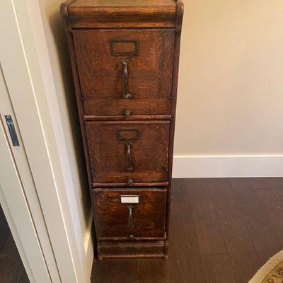 Oak vertical file cabinet 