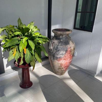 Outdoor pottery vases 