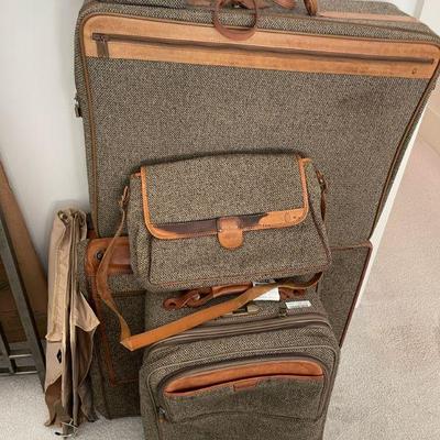 Vintage Hartman luggage 