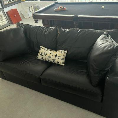 Norwalk leather couch 