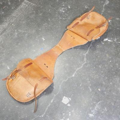 Grundman Tan Leather Horse Saddlebags