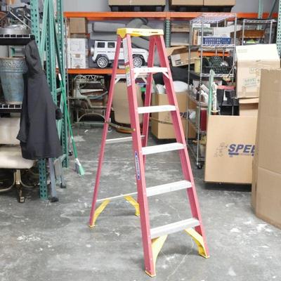 Werner Mo. FS206 6ft Non-Conductive Fiberglass Ladder