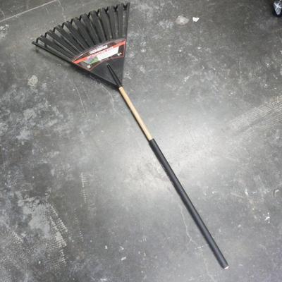 True Temper 24" Clog-Free Rake