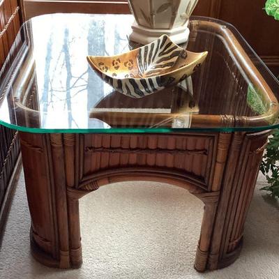 Ratan end table with glass top