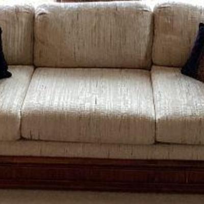 Ratan sofa