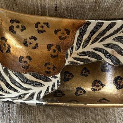 Rectangular dish with animal print patterns