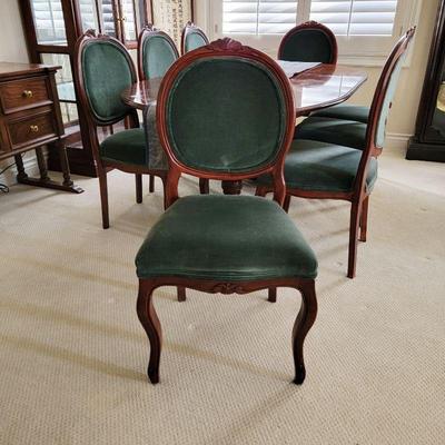 Antique style Queen Anne mahogany dining room set with 8 chairs