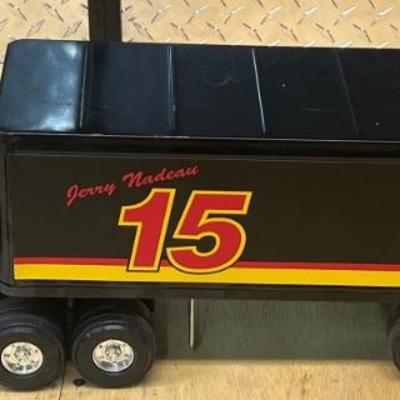 ERTL Collectibles Jerry Nadeau Buss Fuse Racing Semi And Trailer