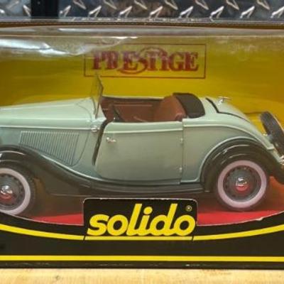 Prestige Solido Bugattie Royale Type 41 Die-cast Car In Original Box. 