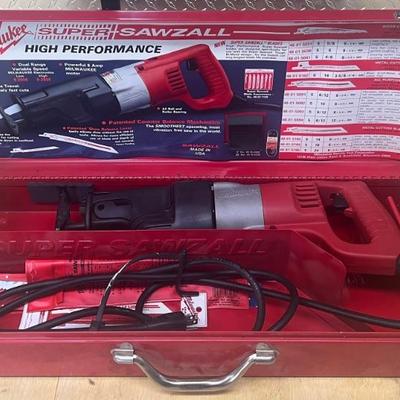 Milwaukee Heavy-duty High Performance Super Sawzall No. 6527 With Metal Case And Extra Blades