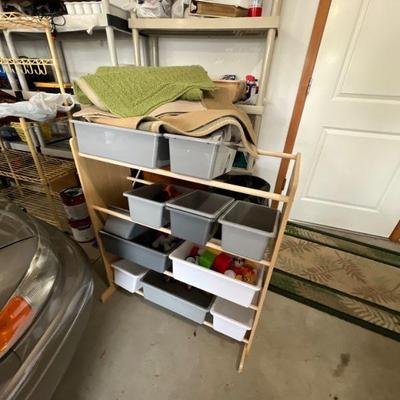 Storage shelf