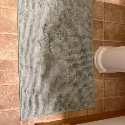 Bathroom mat
