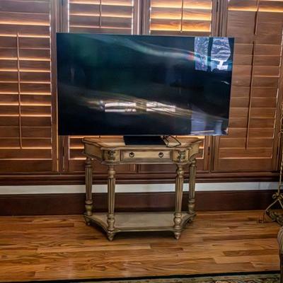 $100 table 