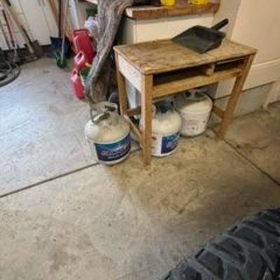 Propane tanks $20 each 