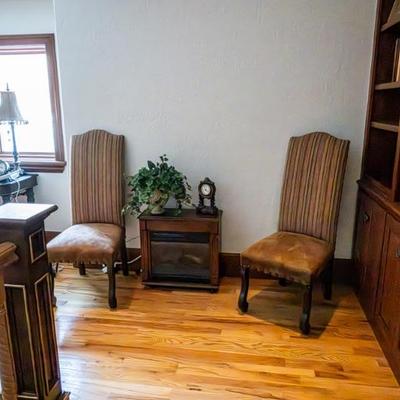 2 chairs $100 each