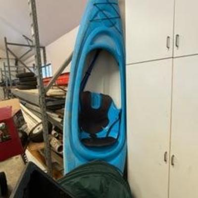 $200 Kayak