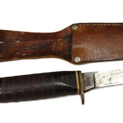 A. WINGEN JR. SOLINGEN, GERMANY KNIFE IN LEATHER SHEATH - OTHELLO